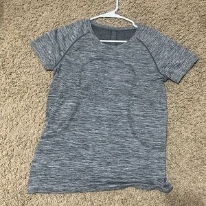 grey size 8 lulu lemon swiftly